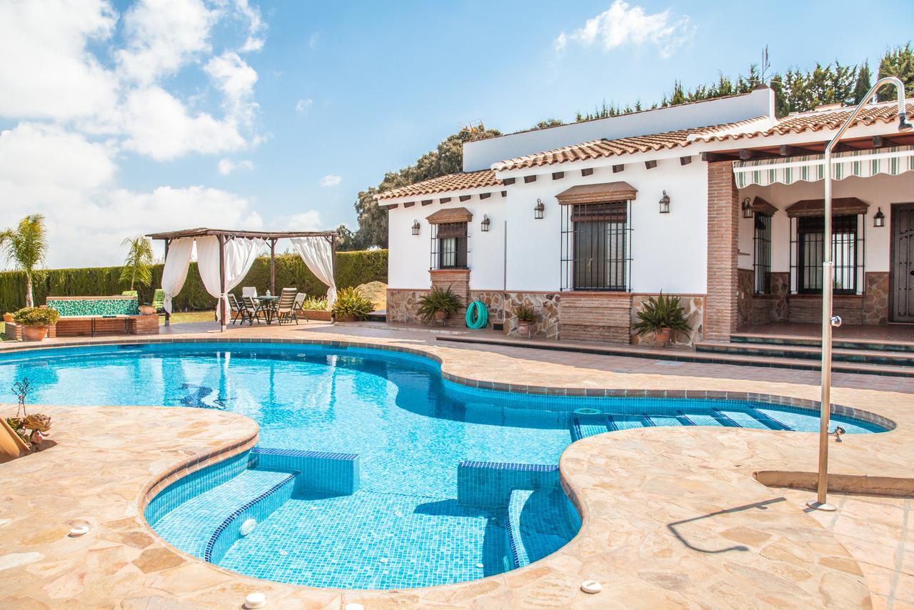 Cubo'S Villa Ruiz Alhaurin el Grande Luaran gambar